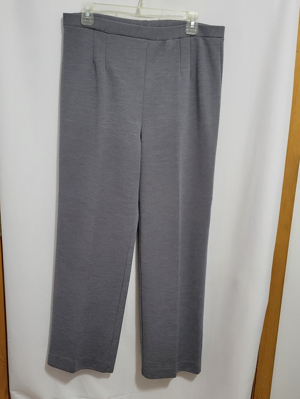Alfred Dunner Gray Pull-On Straight Leg Pants, Size 16